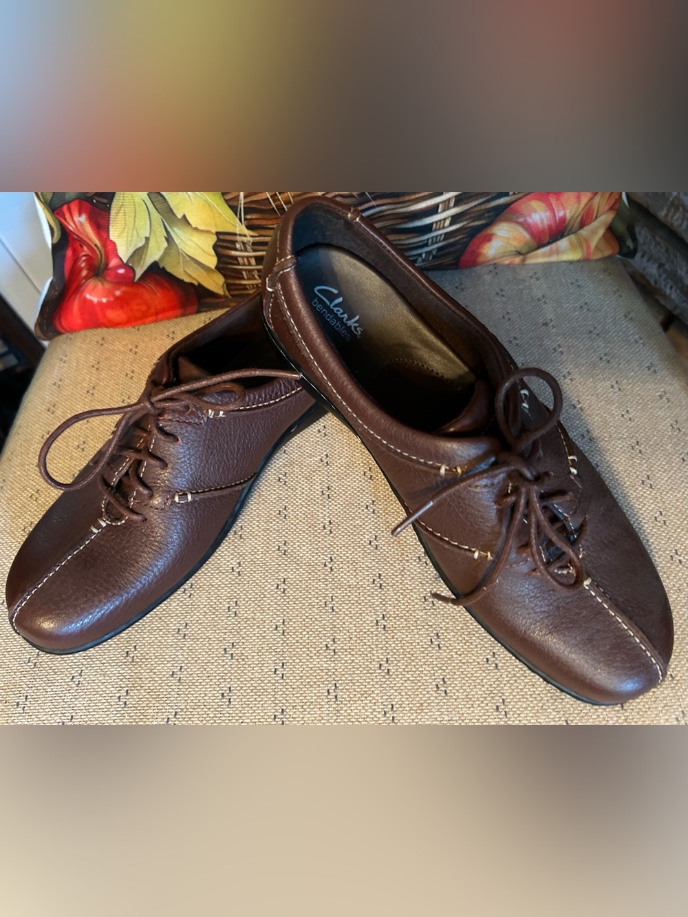 Clark’s Leather Lace Up Oxford Shoes Size 8.5